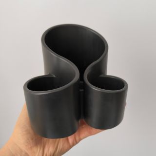 Tento elegantní stojan na psací potřeby lze použít nejen na vašem kancelářském stole. Chtěli byste, aby se tento stojan...